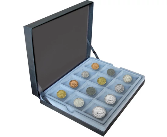 // 2x1, 2, 2x5, 2x10, 2x50 pfennig, 1, 2, 5 márka, Harmadik Birodalom, 1933-1945 // - A második világháború elmondhatatlan szenvedést hozott Európának. A hat évig tartó világégés több mint negyvenmillió katona és civil életét követelte, közöttük hatmillió