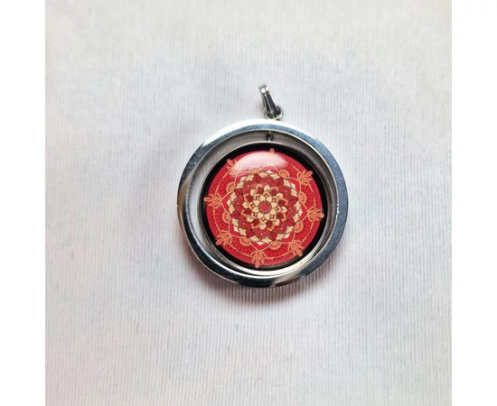 Mandala, piros - szerelem színe, fém forgó medál, életfával