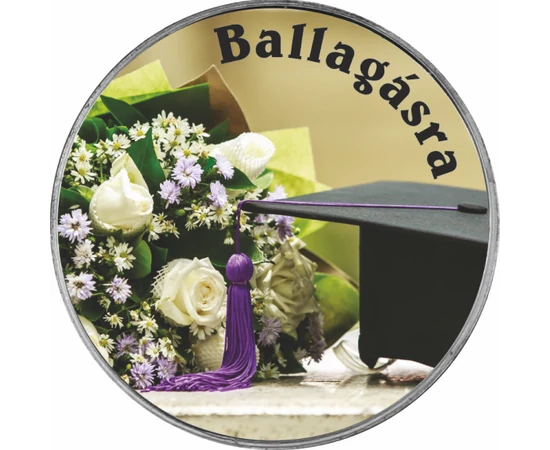 // Ballagásra alkalmi érem névre szóló ajándékkártyával, díszborítékban, színezett érem, díszborítékban //